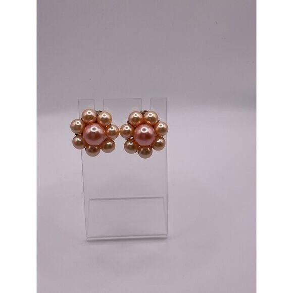 Vintage Pink Pearl Clip-On Earrings Floral Design - Picture 1 of 2